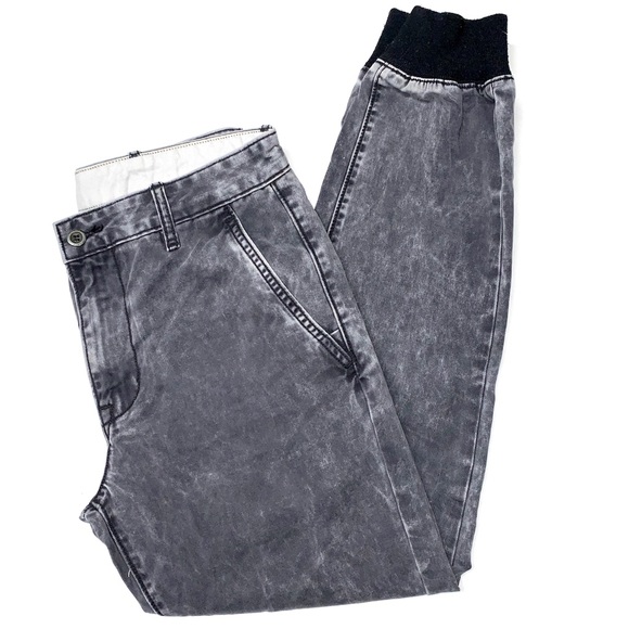 Levi Strauss & Co. Black Acid Stonewash Lounge Jogger Jeans Pants - Picture 8 of 8